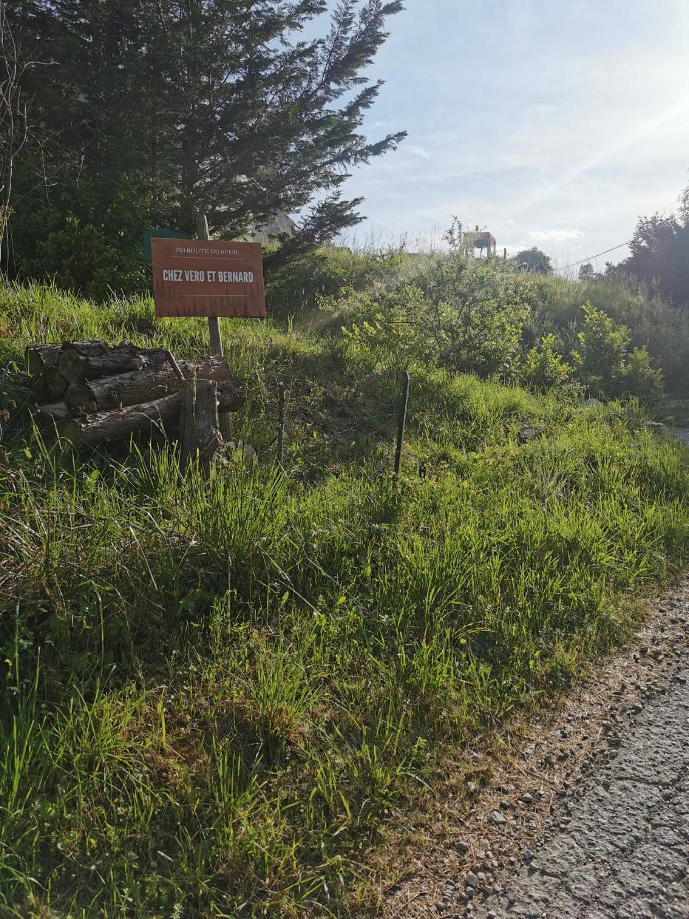 Chez Vero Et Bernard Entrevaux Εξωτερικό φωτογραφία